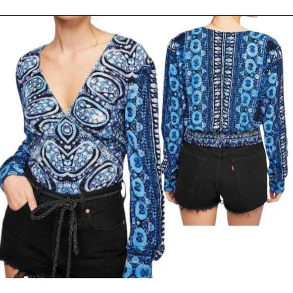 Free People Tops - Free People Womens Boho Cropped Blouse, Wild & Free, Blue Paisley Print